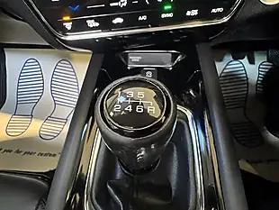 Used 2016 Honda Hr-V Ex White - Interior and Exterior details 19