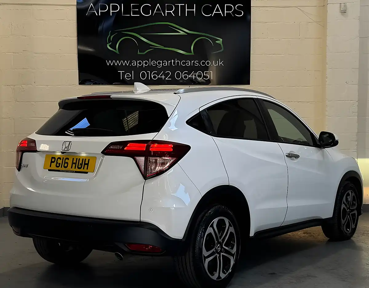 Used 2016 Honda Hr-V Ex White - Interior and Exterior details 3