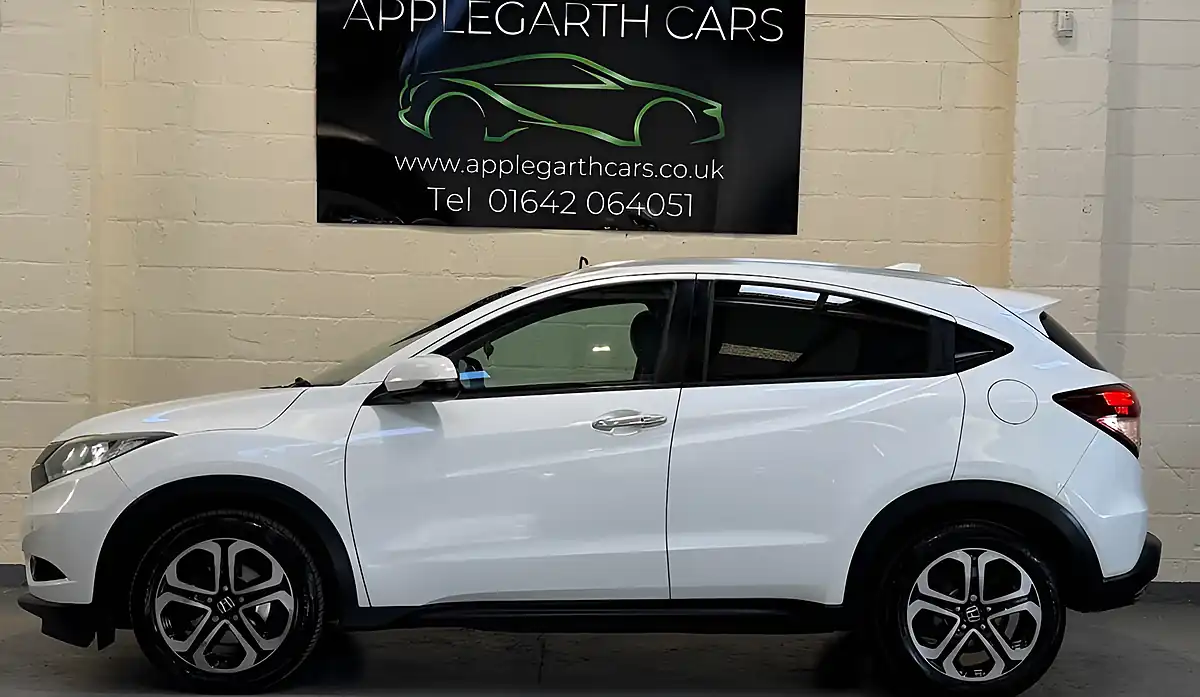 Used 2016 Honda Hr-V Ex White - Interior and Exterior details 6