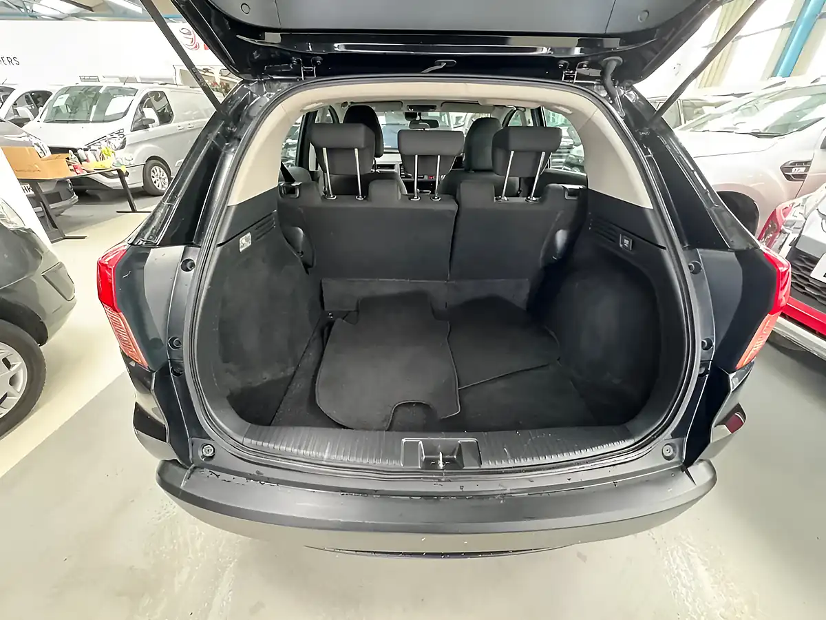 Used 2016 Honda Hr-V S Black - Interior and Exterior details 14