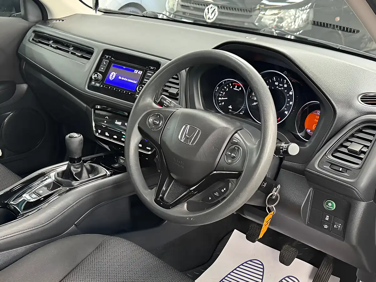 Used 2016 Honda Hr-V S Black - Interior and Exterior details 15