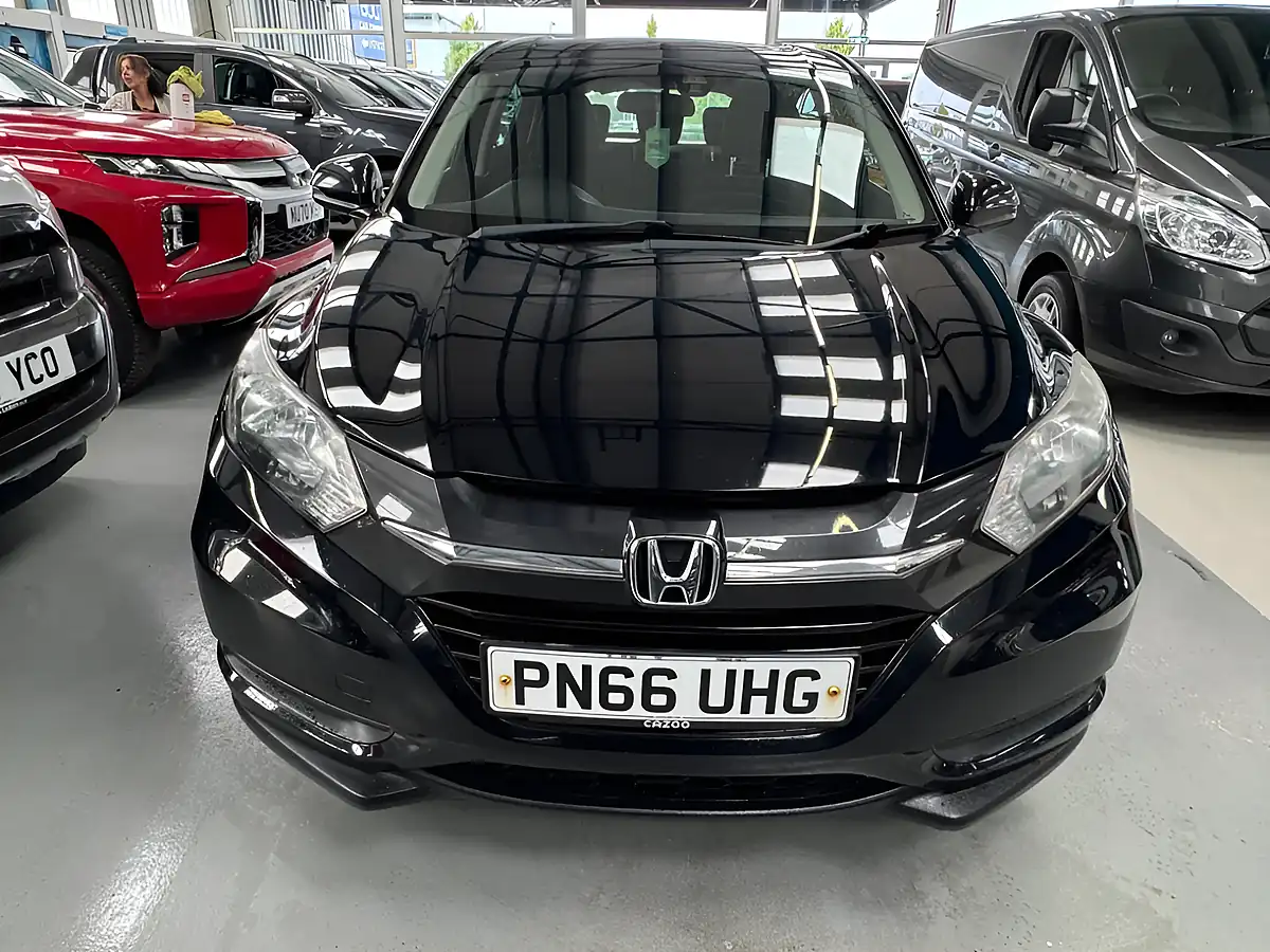 Used 2016 Honda Hr-V S Black - Interior and Exterior details 3