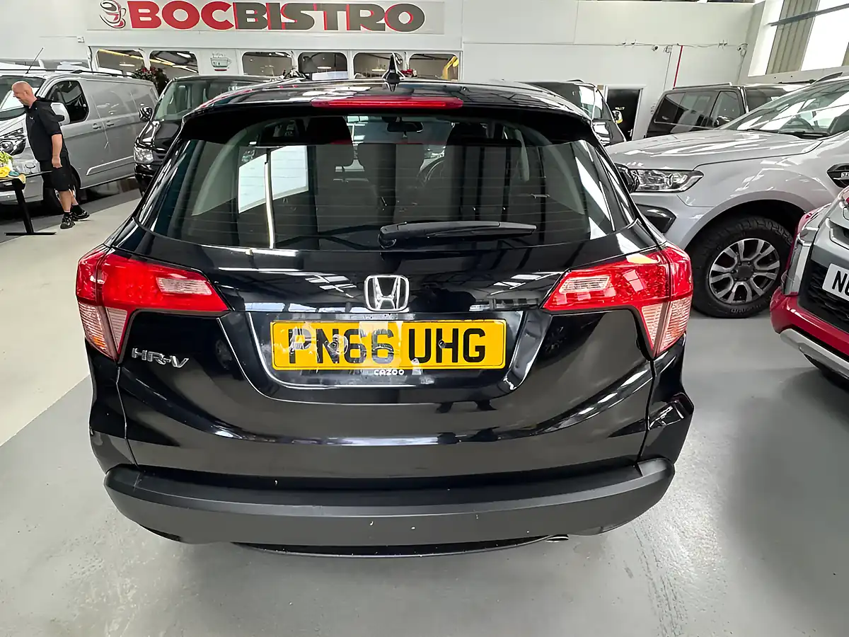 Used 2016 Honda Hr-V S Black - Interior and Exterior details 5