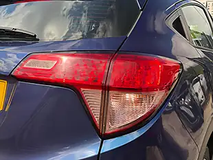 Used 2016 Honda Hr-V Se Navi Blue - Interior and Exterior details 18