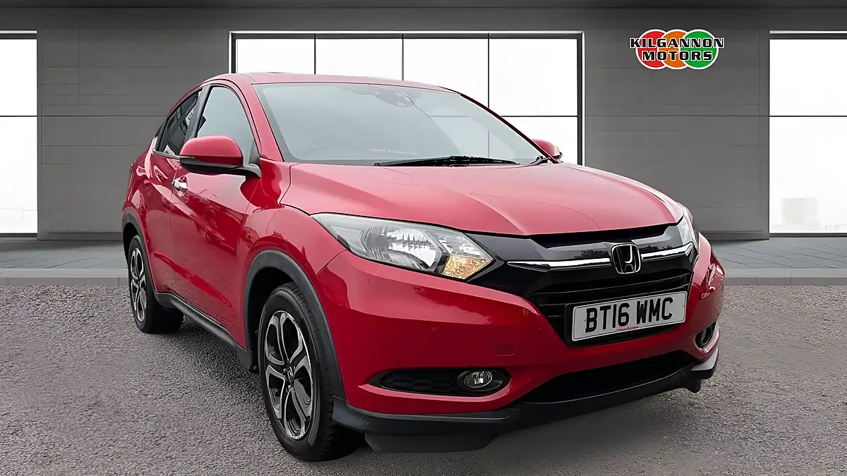 Used 2016 Honda Hr-V Se Navi Red - Front View