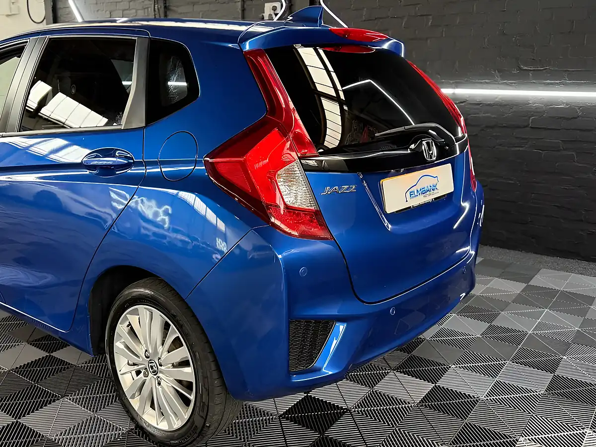 Used 2016 Honda Jazz Ex Blue - Interior and Exterior details 10