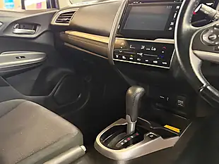Used 2016 Honda Jazz Ex Blue - Interior and Exterior details 12
