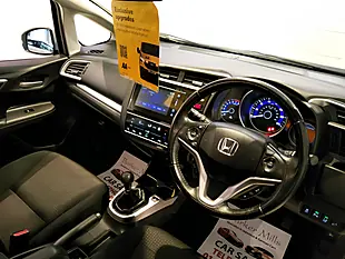 Used 2016 Honda Jazz Ex Silver - Interior and Exterior details 8