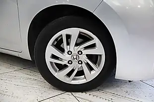Used 2016 Honda Jazz Se Silver - Interior and Exterior details 2