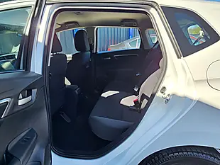 Used 2016 Honda Jazz Se White - Interior and Exterior details 11