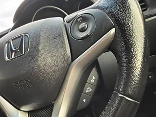 Used 2016 Honda Jazz Se Yellow - Interior and Exterior details 14