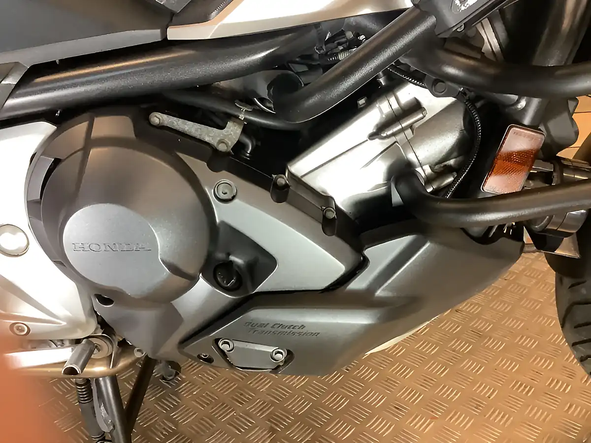 Used 2016 Honda NC750X Black - Interior and Exterior details 16