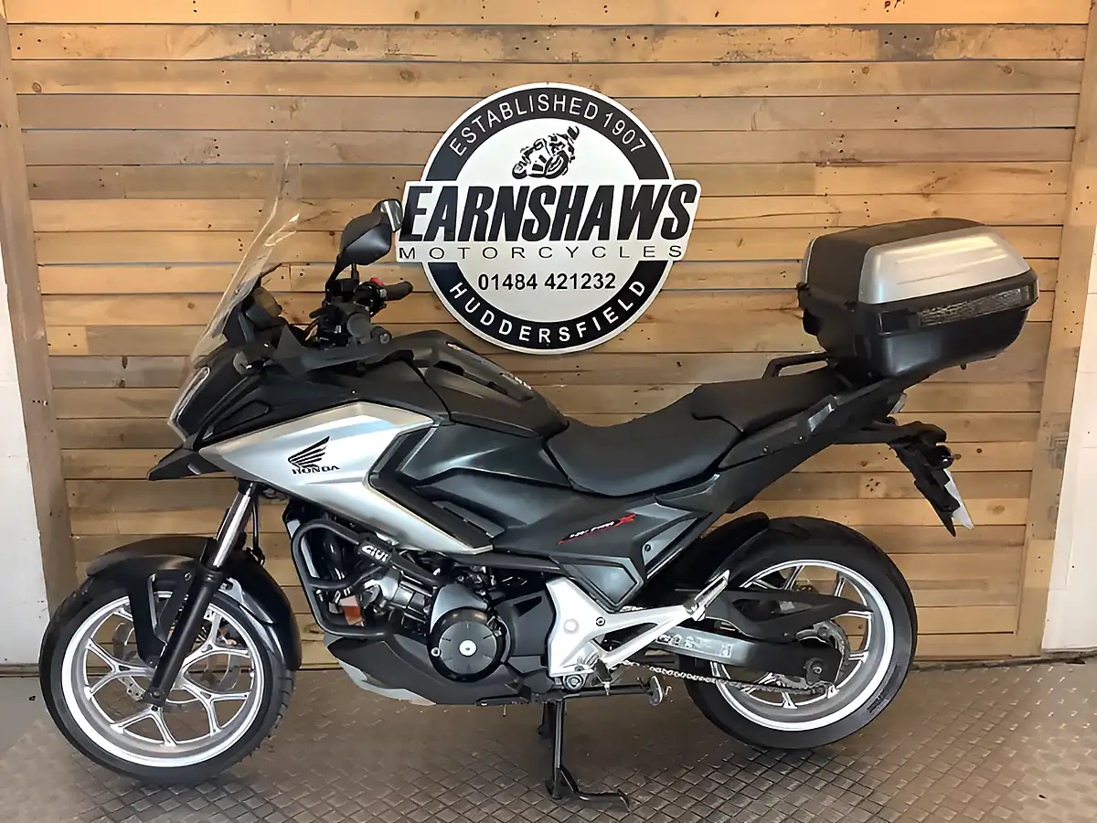 Used 2016 Honda NC750X Black - Interior and Exterior details 2