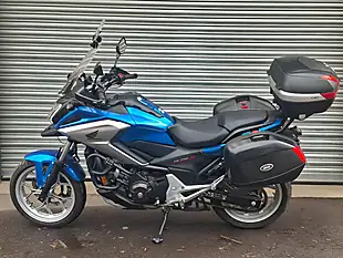 Used 2016 Honda NC750X Blue - Interior and Exterior details 5