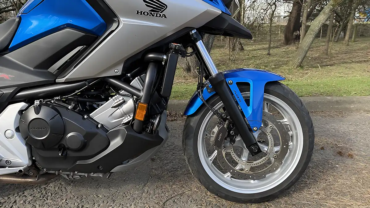 Used 2016 Honda NC750X Xa-G Blue - Interior and Exterior details 5