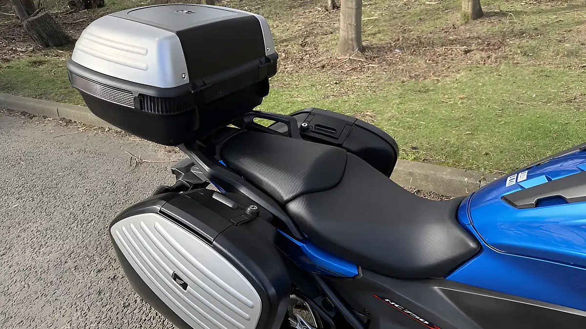 Used 2016 Honda NC750X Xa-G Blue - Interior and Exterior details 8