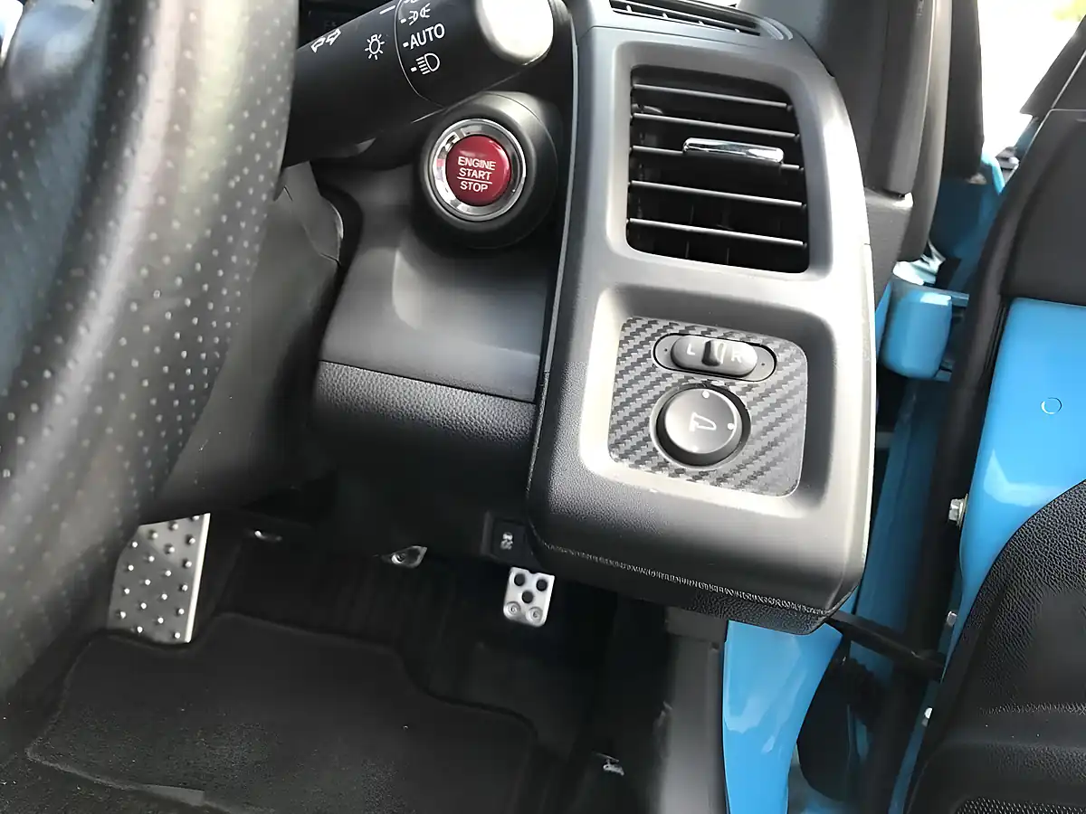 Used 2016 Honda S660 Alpha Blue - Interior and Exterior details 16