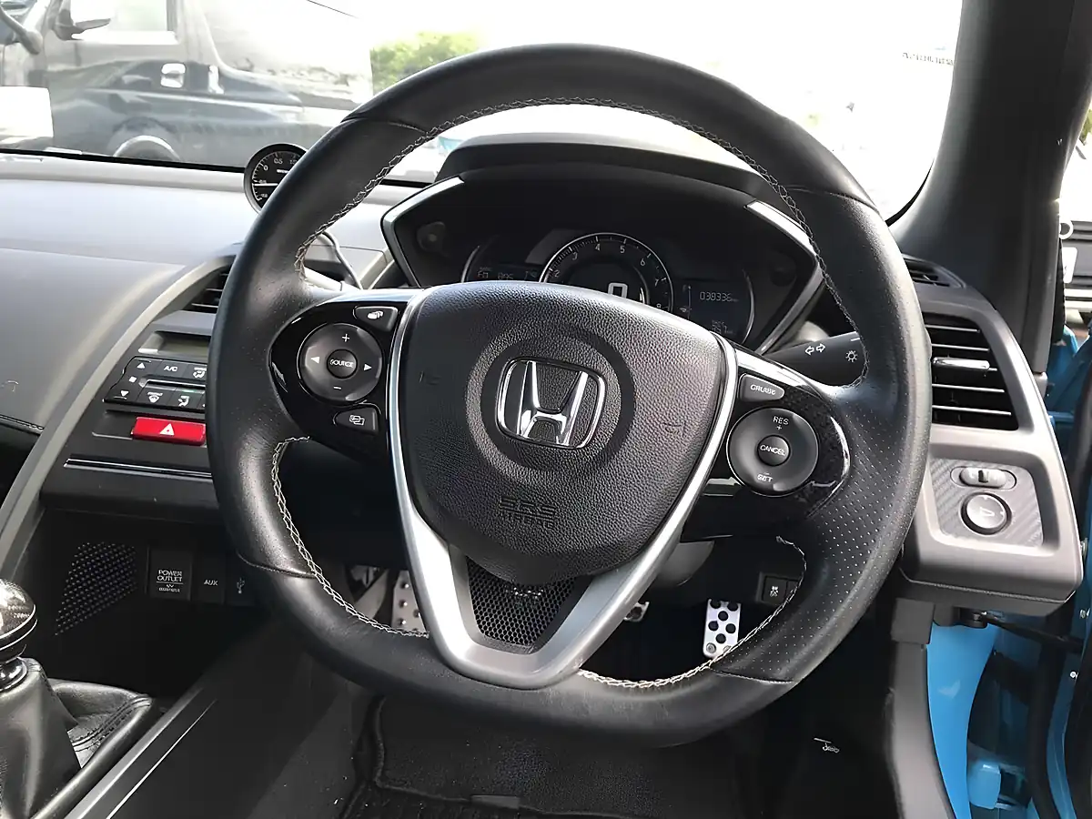 Used 2016 Honda S660 Alpha Blue - Interior and Exterior details 17