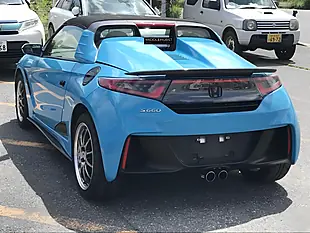 Used 2016 Honda S660 Alpha Blue - Interior and Exterior details 2