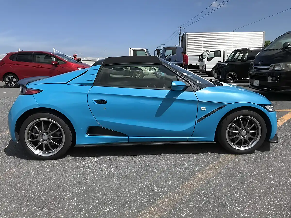 Used 2016 Honda S660 Alpha Blue - Interior and Exterior details 6
