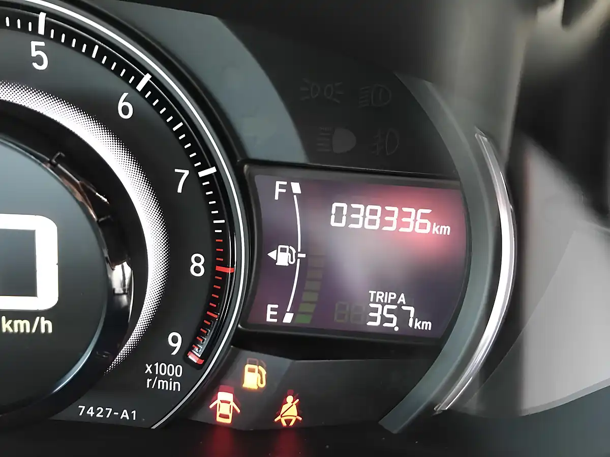 Used 2016 Honda S660 Alpha Blue - Interior and Exterior details 9