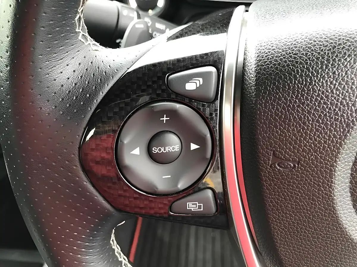 Used 2016 Honda S660 Alpha Carnival Yellow - Interior and Exterior details 14