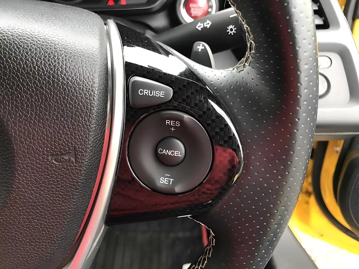 Used 2016 Honda S660 Alpha Carnival Yellow - Interior and Exterior details 15