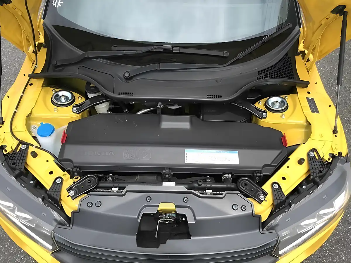 Used 2016 Honda S660 Alpha Carnival Yellow - Interior and Exterior details 17