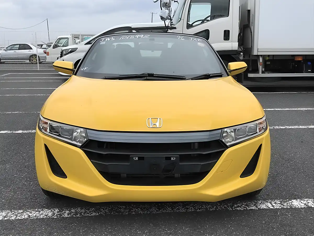 Used 2016 Honda S660 Alpha Carnival Yellow - Interior and Exterior details 8