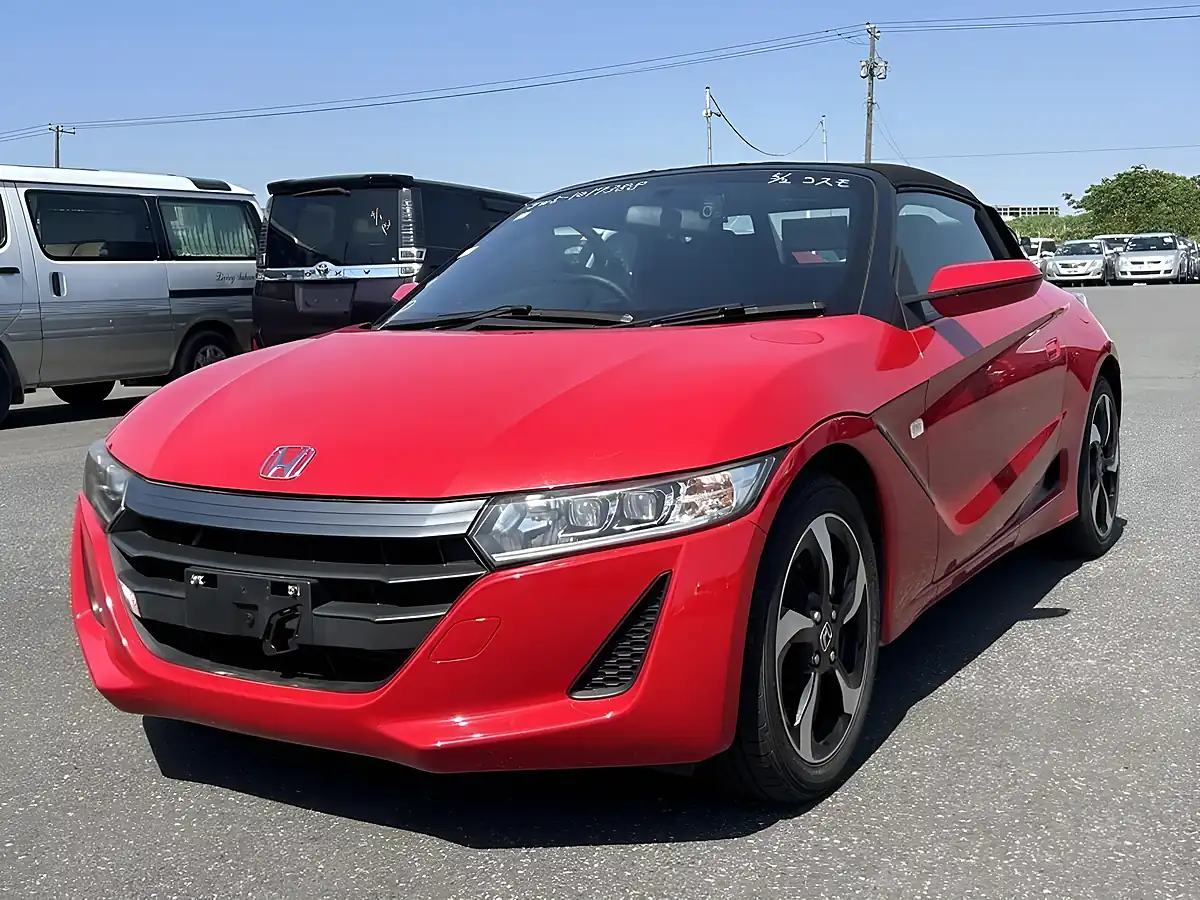 Used 2016 Honda S660 Alpha Flame Red - Interior and Exterior details 8