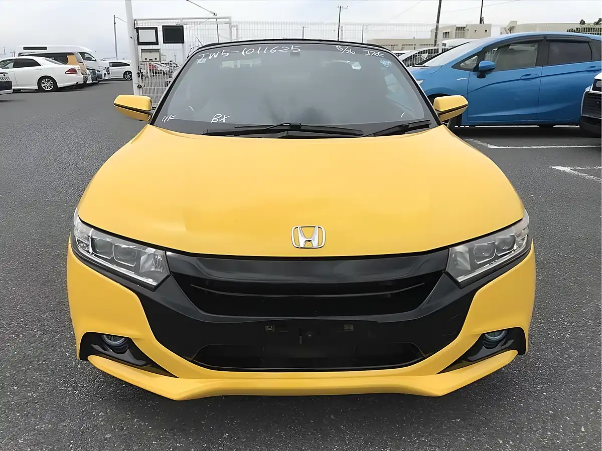 Used 2016 Honda S660 Alpha Yellow - Interior and Exterior details 4