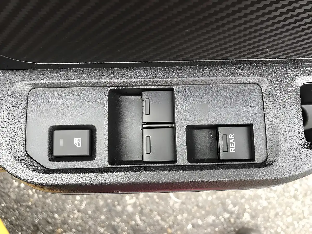 Used 2016 Honda S660 Alpha Yellow - Interior and Exterior details 15