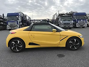 Used 2016 Honda S660 Alpha Yellow - Interior and Exterior details 9