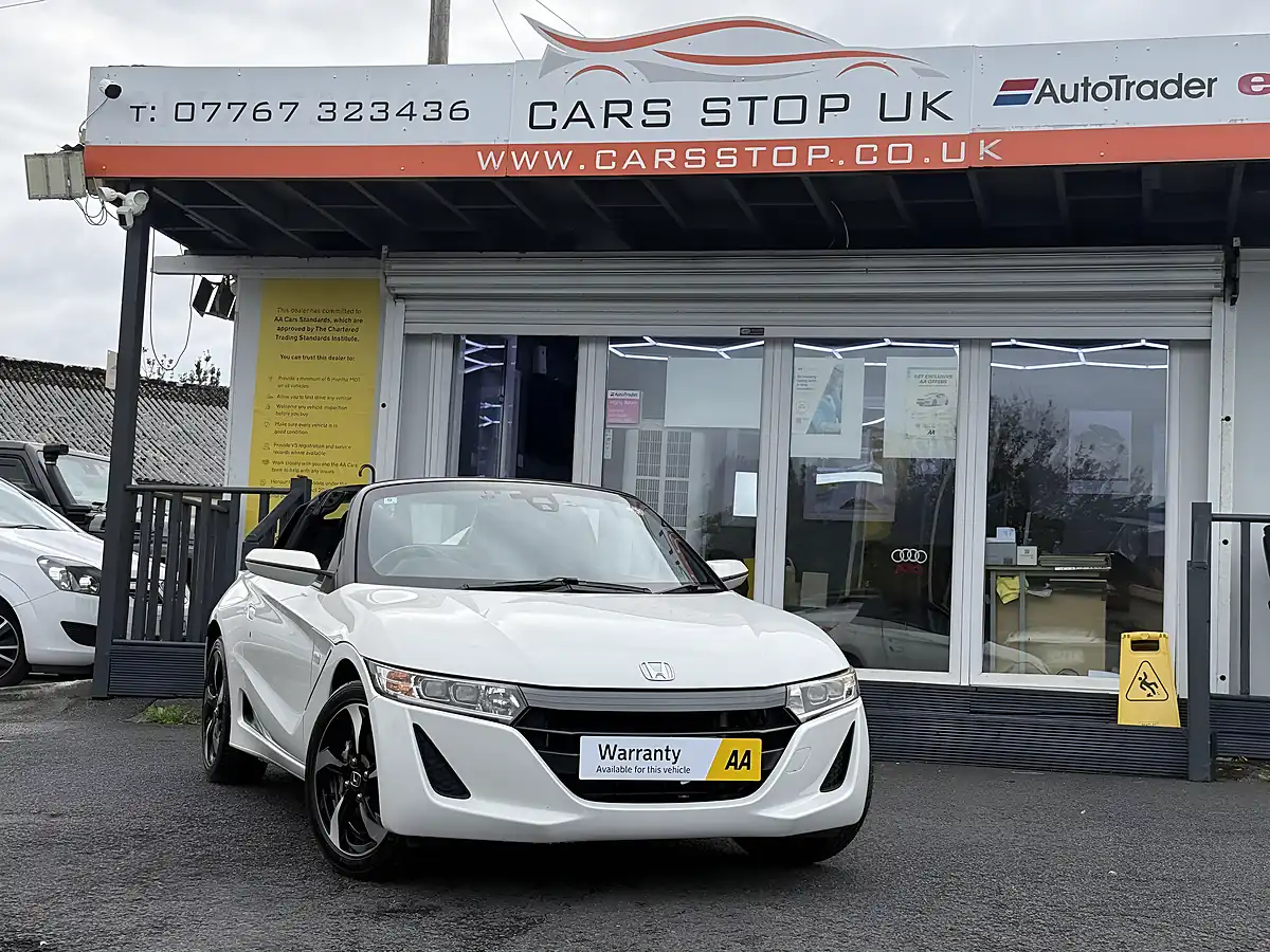 Used 2016 Honda S660 Convertible White - Interior and Exterior details 6
