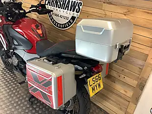 Used 2016 Honda Vfr Adventure Touring Red - Interior and Exterior details 20