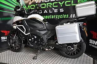 Used 2016 Honda VFR1200X Crosstourer White - Interior and Exterior details 2