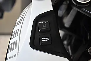Used 2016 Honda VFR1200X Crosstourer White - Interior and Exterior details 8