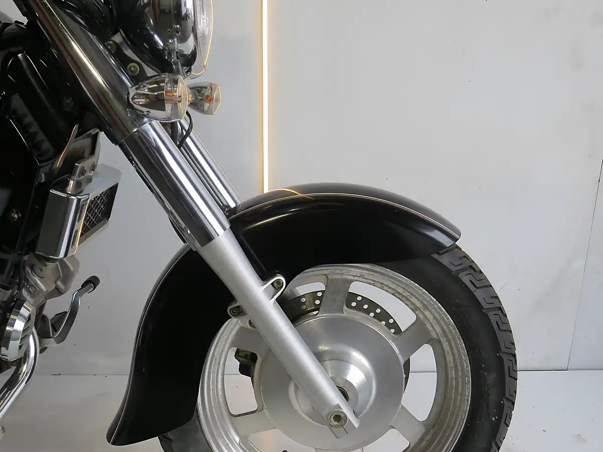 Used 2016 Hyosung GV125 Aquila Black - Interior and Exterior details 15