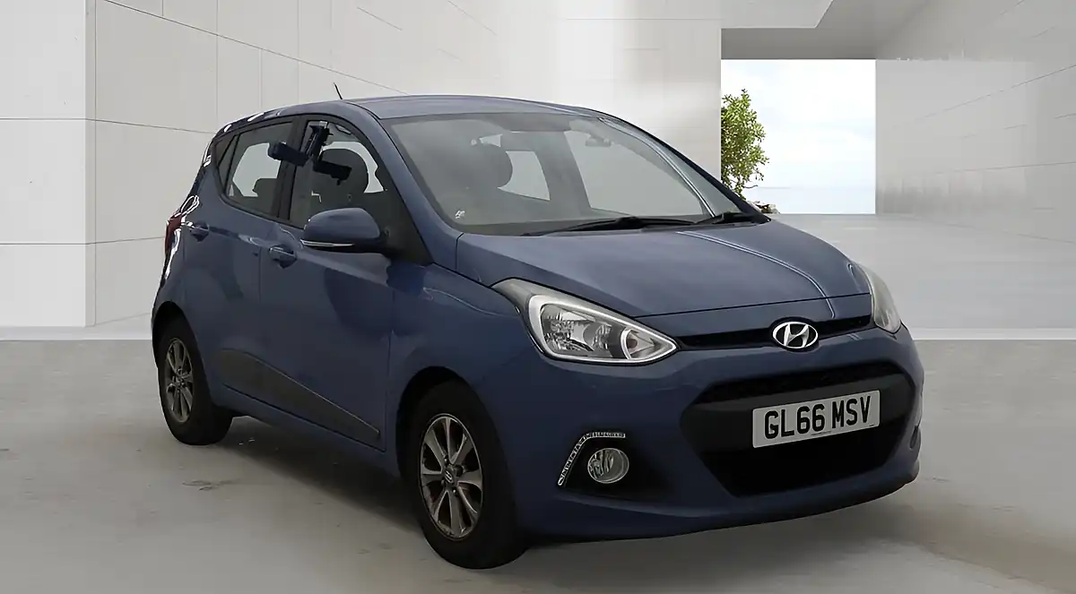 Used 2016 Hyundai I10 Premium Blue - Front View