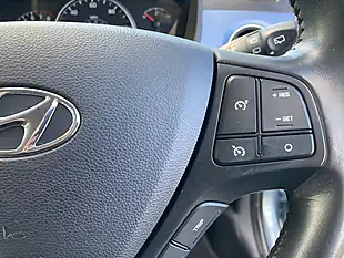 Used 2016 Hyundai i10 Premium Blue - Interior and Exterior details 18