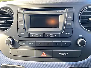 Used 2016 Hyundai i10 Premium Blue - Interior and Exterior details 19