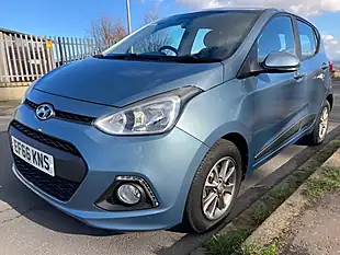 Used 2016 Hyundai i10 Premium Blue - Interior and Exterior details 6