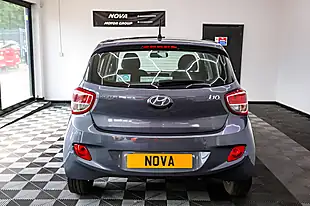 Used 2016 Hyundai i10 Premium Grey - Interior and Exterior details 11