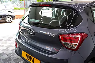 Used 2016 Hyundai i10 Premium Grey - Interior and Exterior details 13