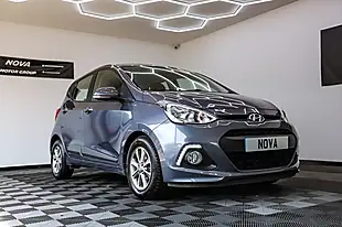 Used 2016 Hyundai i10 Premium Grey - Interior and Exterior details 3