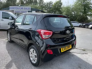 Used 2016 Hyundai I10 Se Black - Interior and Exterior details 6