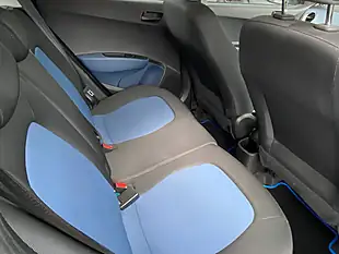 Used 2016 Hyundai i10 Se Blue - Interior and Exterior details 12