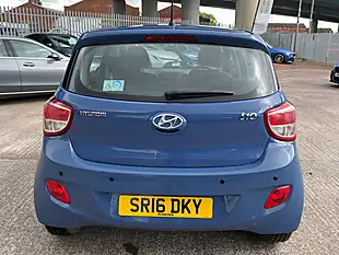 Used 2016 Hyundai i10 Se Blue - Interior and Exterior details 8