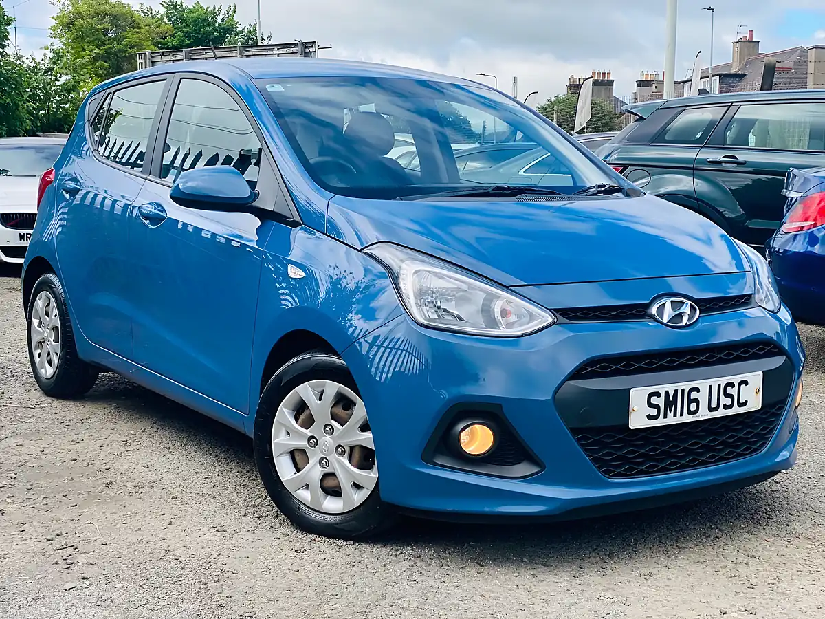 Used 2016 Hyundai I10 Se Blue - Front View
