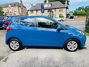 Used 2016 Hyundai I10 Se Blue - Interior and Exterior details 9